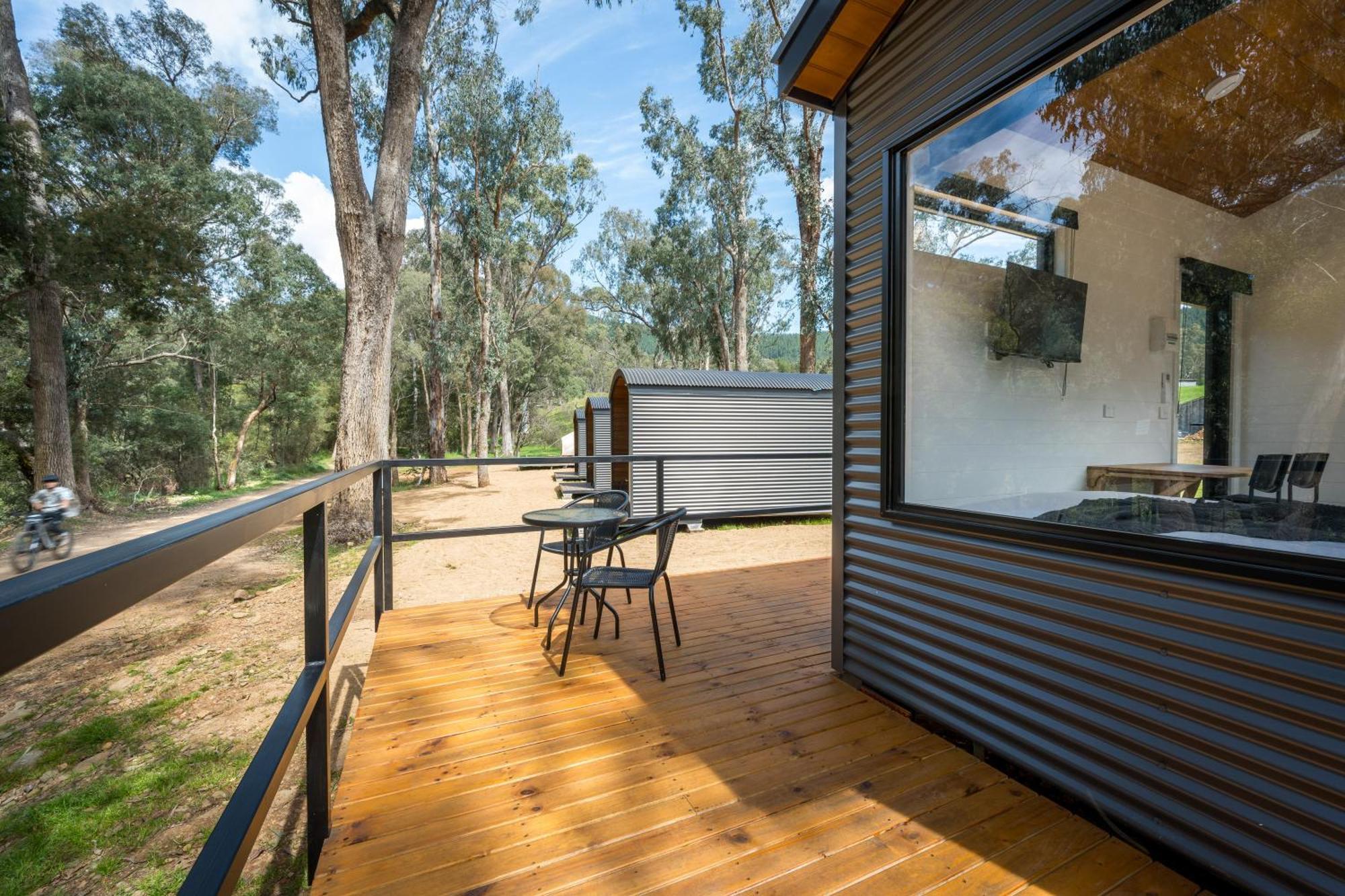 Bright Cabin Park Exterior photo